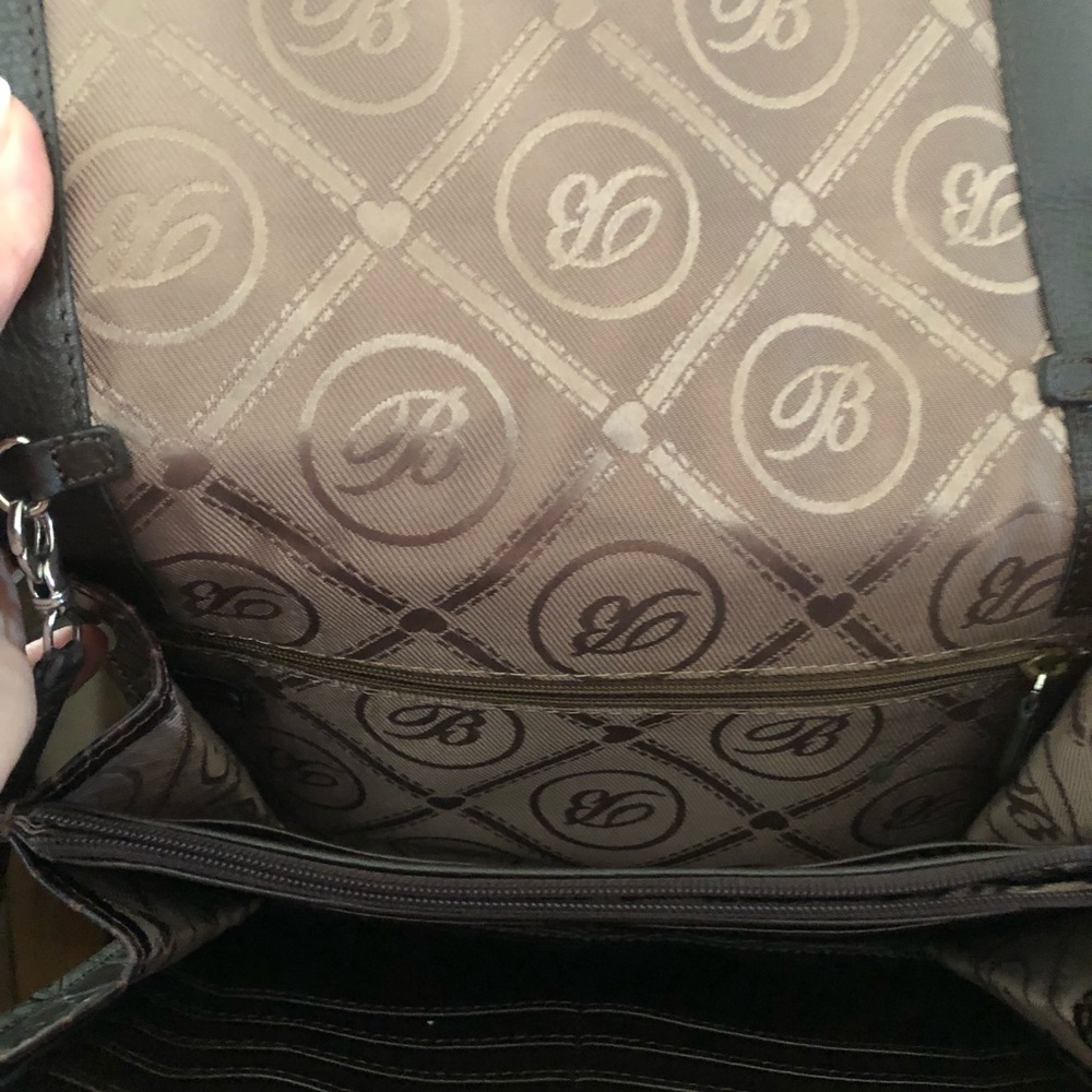Like new purse used 1 time